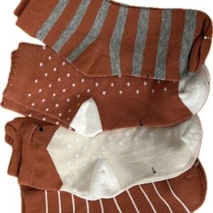 New Four pair socks kids L 3-5T